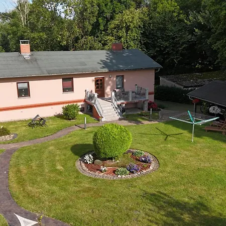 Ruge شقة Buschvitz